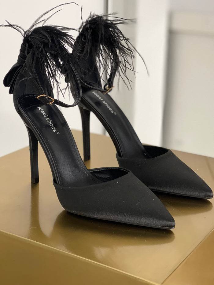 Feather Pumps - Black